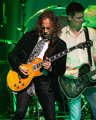 Kirk Hammett with Greeny